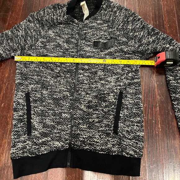 Diesel grey,black,white knit zip up sweater - Picture 12 of 12